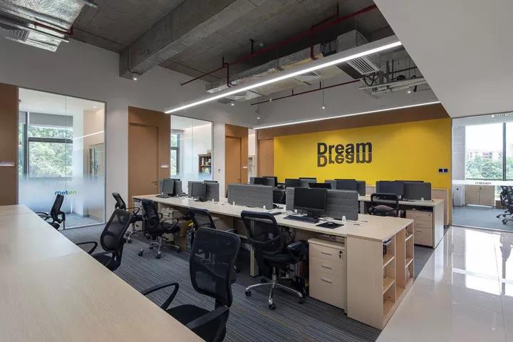 選擇合適的辦公椅，讓你在工作中更有力量